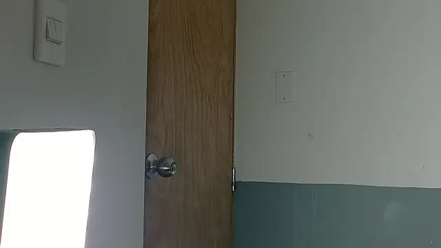 kinkyandsavage online show from February 14, 7:32 pm