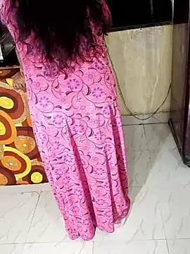 Snapshot of _Hot-Couple chatting on December 19, 8:27 pm Hot-Couple online show from December 19, 8:27 pm