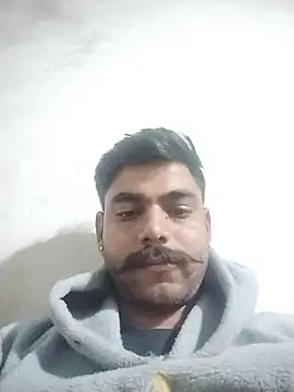Snapshot of Solomen00 chatting on January 6, 2:25 pm Solomen00 online show from January 6, 2:25 pm