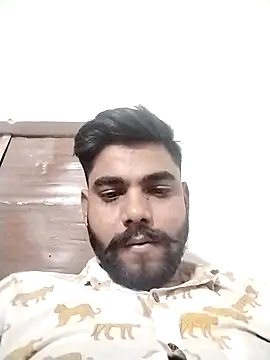 Snapshot of Solomen00 chatting on February 16, 6:21 pm Solomen00 online show from February 16, 6:21 pm