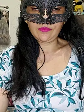 Snapshot of sexy_bhabhi69 chatting on April 14, 8:26 pm sexy bhabhi69 online show from April 14, 8:26 pm