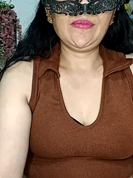 Snapshot of sexy_bhabhi69 chatting on April 15, 7:58 pm sexy bhabhi69 online show from April 15, 7:58 pm