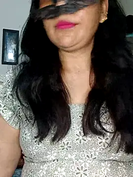 Snapshot of sexy_bhabhi69 chatting on April 16, 5:36 pm sexy bhabhi69 online show from April 16, 5:36 pm