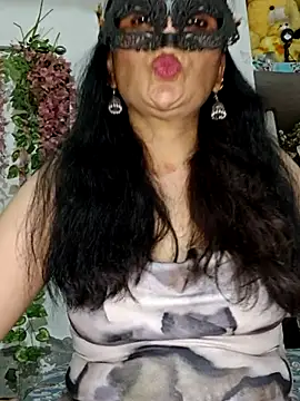 Snapshot of sexy_bhabhi69 chatting on April 24, 6:10 pm sexy bhabhi69 online show from April 24, 6:10 pm