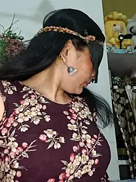 Snapshot of sexy_bhabhi69 chatting on April 25, 7:11 pm sexy bhabhi69 online show from April 25, 7:11 pm