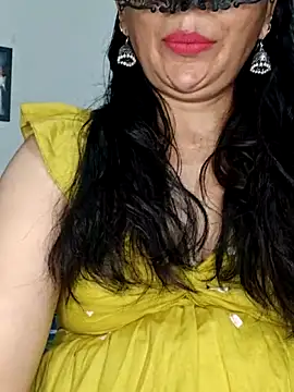 Snapshot of sexy_bhabhi69 chatting on May 1, 5:50 pm sexy bhabhi69 online show from May 1, 5:50 pm
