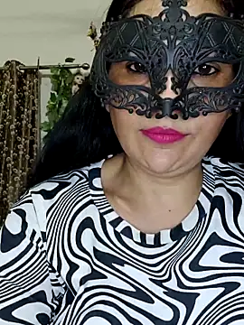 Snapshot of sexy_bhabhi69 chatting on May 25, 4:57 pm sexy bhabhi69 online show from May 25, 4:57 pm
