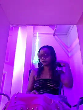 Snapshot of NastyBlackslaveGirl chatting on December 18, 2:23 pm NastyBlackslaveGirl online show from December 18, 2:23 pm