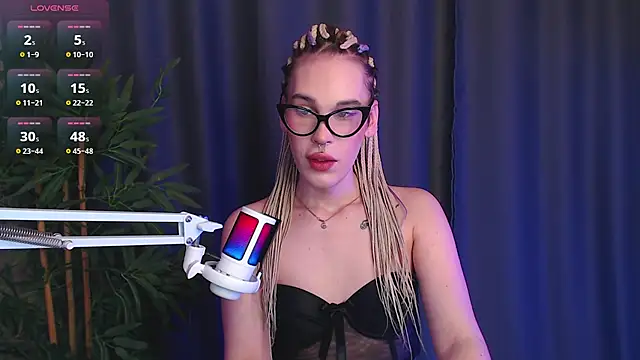 Cassie Bae online show from January 8, 5:48 pm