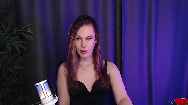 Cassie Bae online show from March 3, 12:00 pm