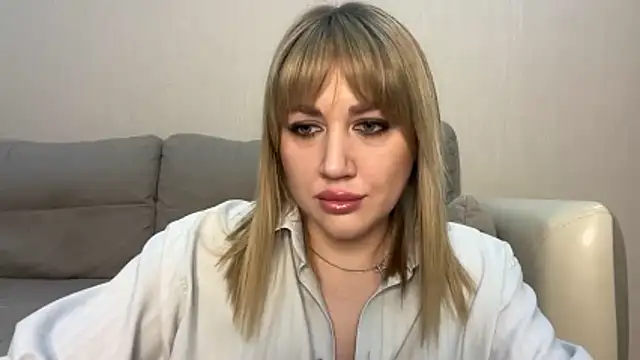 Snapshot of VickyLove047 chatting on February 15, 7:51 am VickyLove047 online show from February 15, 7:51 am