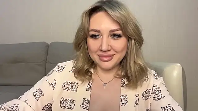 VickyLove047 online show from May 17, 8:12 am