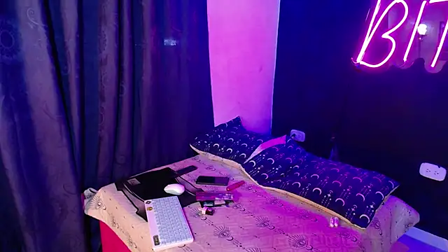 anais tgn online show from December 14, 6:52 pm