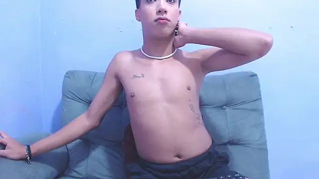 Hot kleo online show from January 3, 6:11 am