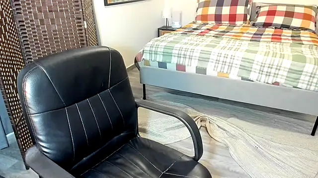 raiazane23 online show from December 3, 4:16 pm