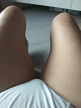 Snapshot of Dannydy2015 chatting on January 19, 1:42 am Dannydy2015 online show from January 19, 1:42 am