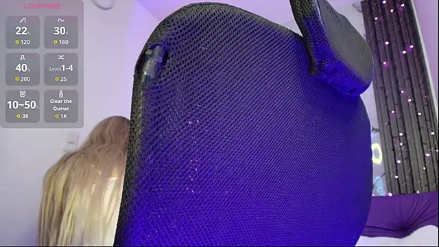 KrishnaCanha online show from December 15, 1:59 pm