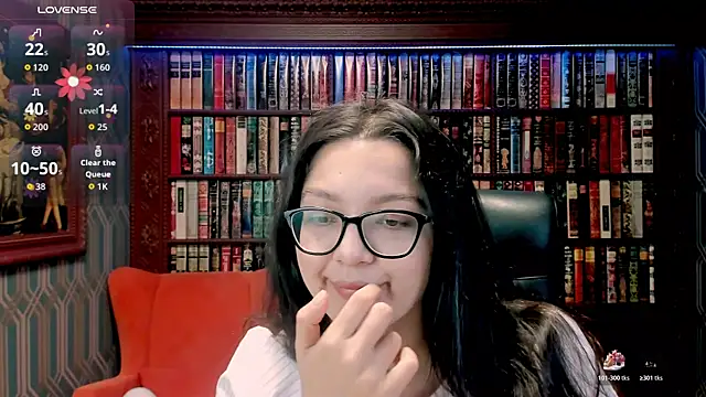 Snapshot of ZarifaBev chatting on October 19, 9:59 pm ZarifaBev online show from October 19, 9:59 pm