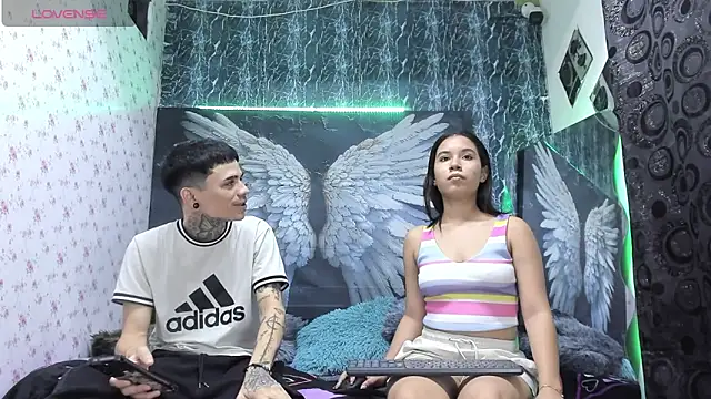 Snapshot of exotic_hot_couple chatting on March 20, 9:41 pm exotic hot couple online show from March 20, 9:41 pm