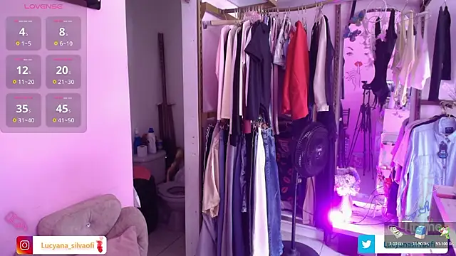 Snapshot of LucyanaSilva chatting on March 4, 3:07 pm LucyanaSilva online show from March 4, 3:07 pm
