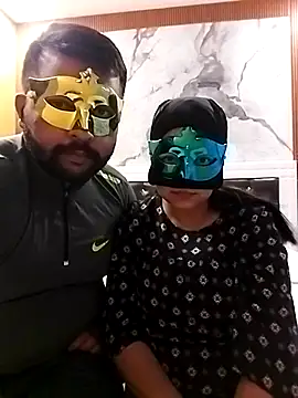 hornycoupleJandS online show from April 17, 5:54 am