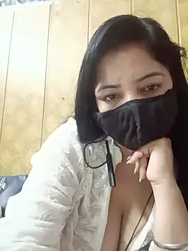 Snapshot of hornycoupleJandS chatting on July 9, 9:19 pm hornycoupleJandS online show from July 9, 9:19 pm