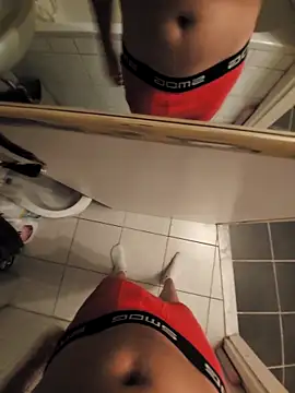 Snapshot of boyxxxgerman chatting on January 4, 5:58 pm boyxxxgerman online show from January 4, 5:58 pm