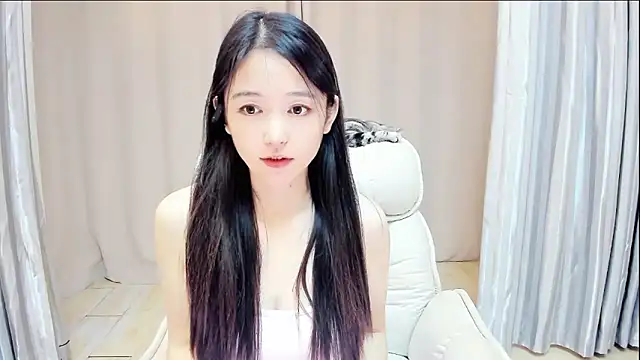 Snapshot of CN-Babycat chatting on October 11, 3:17 am CN-Babycat online show from October 11, 3:17 am