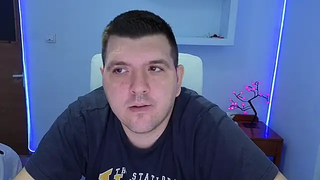 Snapshot of JasonJacks chatting on September 18, 4:14 am JasonJacks online show from September 18, 4:14 am