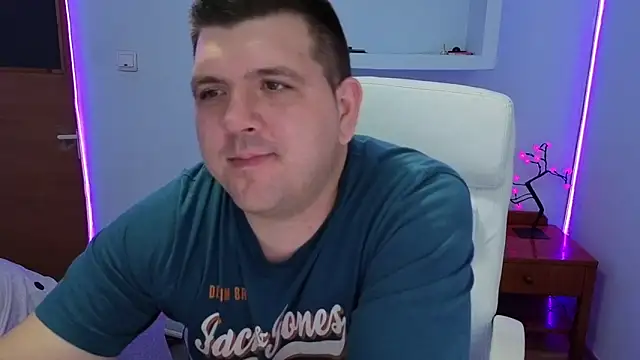 Snapshot of JasonJacks chatting on September 20, 5:14 pm JasonJacks online show from September 20, 5:14 pm