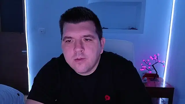 Snapshot of JasonJacks chatting on October 4, 2:20 am JasonJacks online show from October 4, 2:20 am