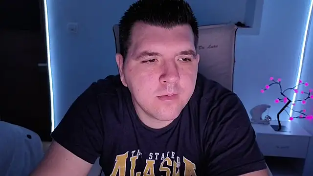 Snapshot of JasonJacks chatting on October 27, 4:16 am JasonJacks online show from October 27, 4:16 am