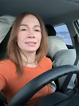 JulliaVegas online show from December 23, 2:35 am
