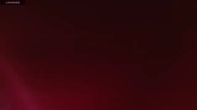 Snapshot of littleshydoll chatting on February 19, 12:28 am littleshydoll online show from February 19, 12:28 am