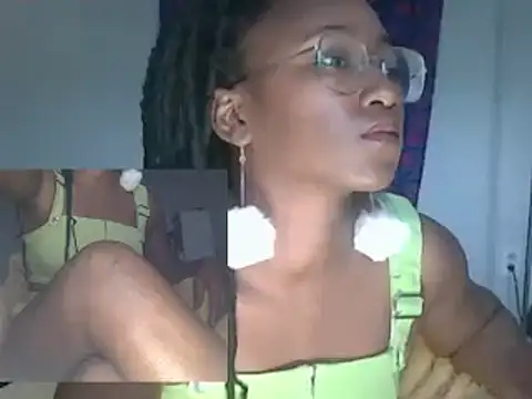 Snapshot of cum2mary_ chatting on January 6, 4:34 pm cum2mary online show from January 6, 4:34 pm