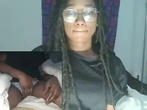Snapshot of cum2mary_ chatting on January 7, 4:48 pm cum2mary online show from January 7, 4:48 pm