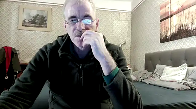 Snapshot of farock chatting on December 30, 1:58 pm farock online show from December 30, 1:58 pm