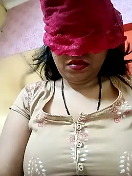 Snapshot of sunita-doll chatting on March 20, 2:16 am sunita-doll online show from March 20, 2:16 am