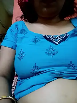 Snapshot of sunita-doll chatting on March 23, 1:42 am sunita-doll online show from March 23, 1:42 am