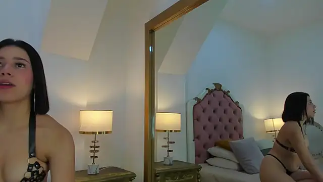 Snapshot of rebeca_watsson chatting on February 7, 11:34 am rebeca watsson online show from February 7, 11:34 am