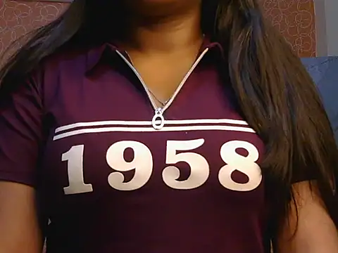 hot  surbhi online show from March 27, 1:55 pm