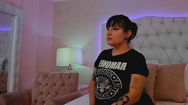 SophiGracee online show from December 27, 2:14 am