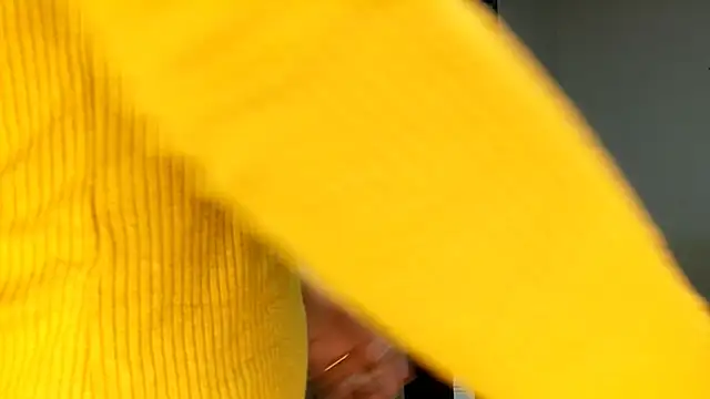 Snapshot of Paloma_Desire chatting on December 24, 12:22 pm Paloma Desire online show from December 24, 12:22 pm