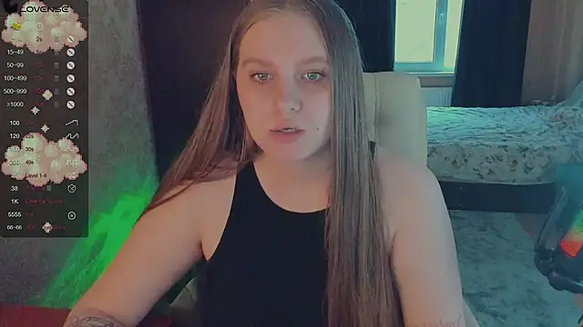 Snapshot of Alice_Dreamgirl_ chatting on January 25, 9:04 am Alice Dreamgirl online show from January 25, 9:04 am
