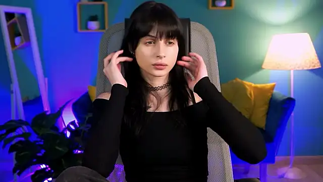 JadeCastle  online show from March 10, 4:34 pm