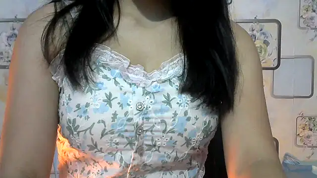 Snapshot of angel_aarna chatting on January 13, 6:16 pm angel aarna online show from January 13, 6:16 pm