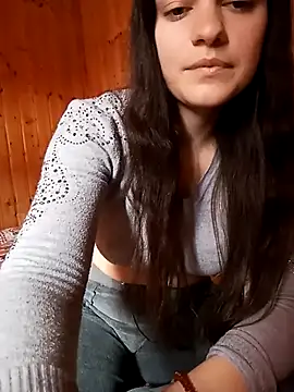 Snapshot of Eleni_Pappa chatting on March 2, 12:32 pm Eleni Pappa online show from March 2, 12:32 pm