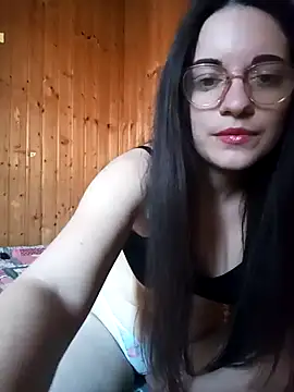 Snapshot of Eleni_Pappa chatting on March 9, 3:49 pm Eleni Pappa online show from March 9, 3:49 pm