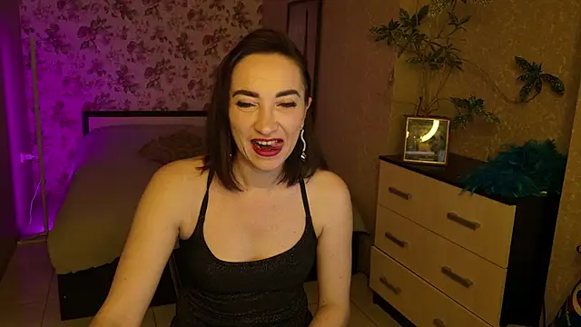 AnneHaddaway online show from May 16, 9:24 pm
