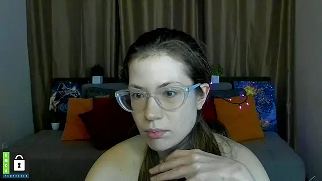 Snapshot of Alicia_redfollow chatting on January 31, 12:39 am Alicia redfollow online show from January 31, 12:39 am